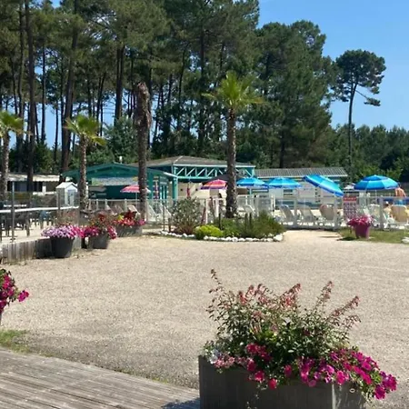 Kemp Chez Maya 2 Dont Parentale Et 2 Salles De Bain Dans 4 Etoiles